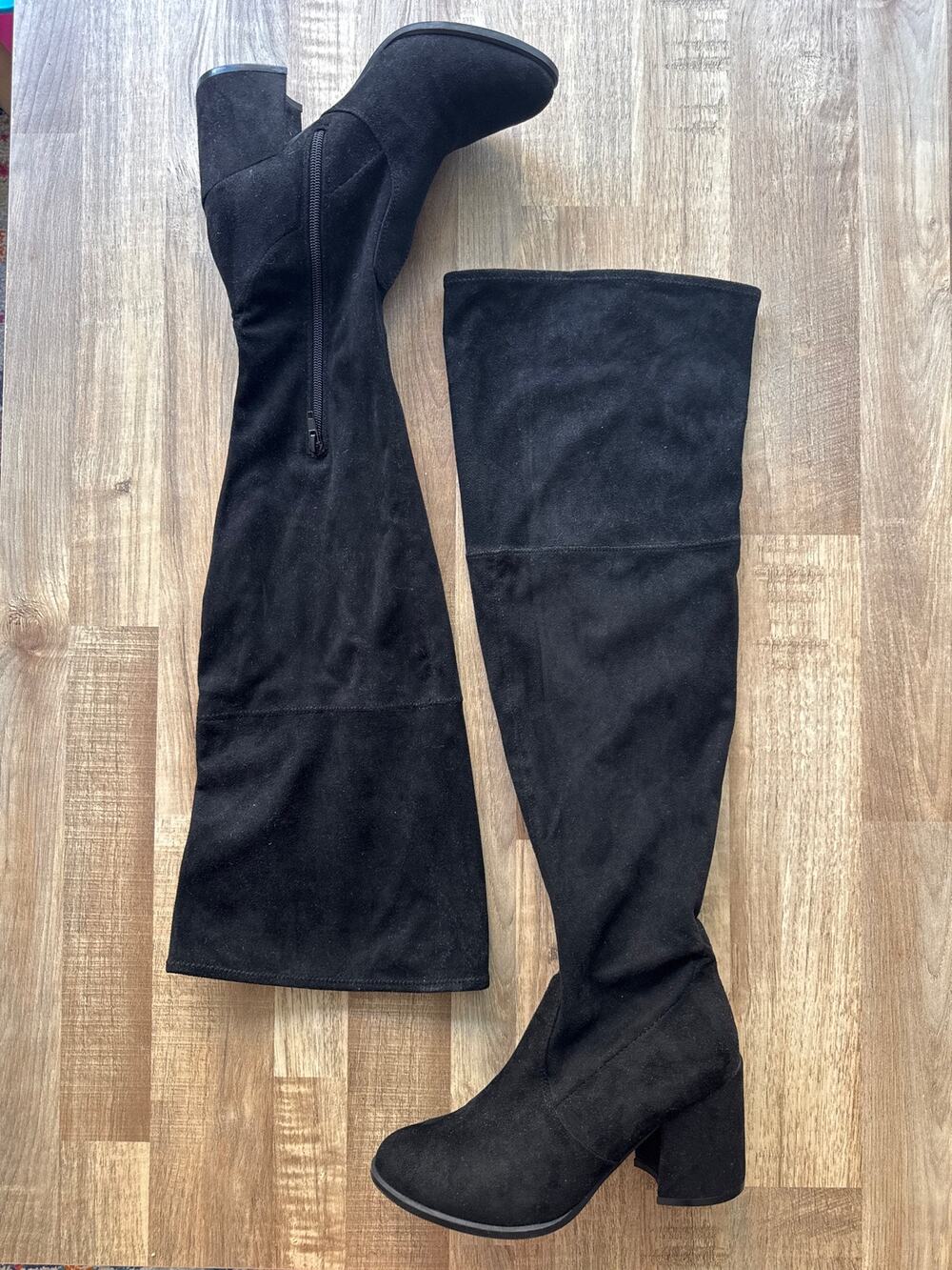 Unisa Dynna Over the Knee Boots Wide Calf in Black Faux Suede size 7W
